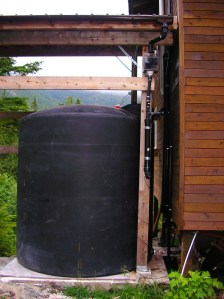 Tank with coarse and 1st flush filters.